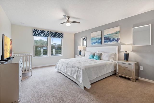 2428 DUBAI STREET, Kissimmee, FL 34747
