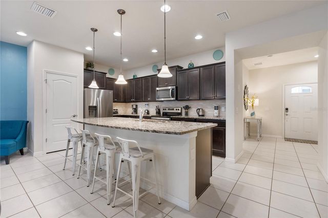 2428 DUBAI STREET, Kissimmee, FL 34747