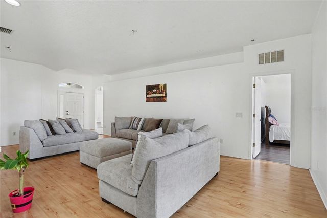 3614 TRAPNELL RIDGE DR, Plant City, FL 33567