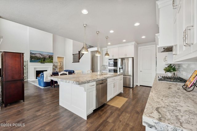 2118 Snowy Crane Drive, Clinton, UT 84015