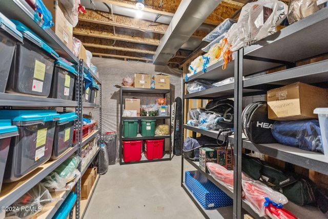 2118 Snowy Crane Drive, Clinton, UT 84015