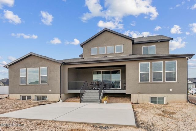 2118 Snowy Crane Drive, Clinton, UT 84015