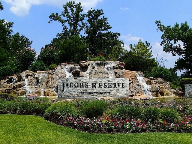 115 Oak Estates Drive, Conroe, TX 77384