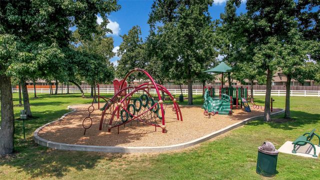 115 Oak Estates Drive, Conroe, TX 77384