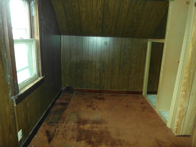 4086 N 6th STREET, Milwaukee, WI 53212