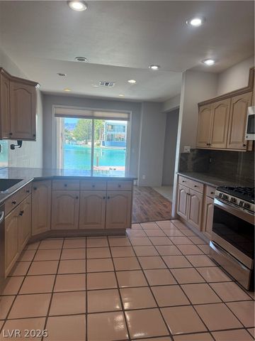 3167 Lido Isle Court, Las Vegas, NV 89117