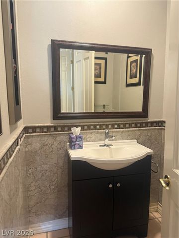 3167 Lido Isle Court, Las Vegas, NV 89117