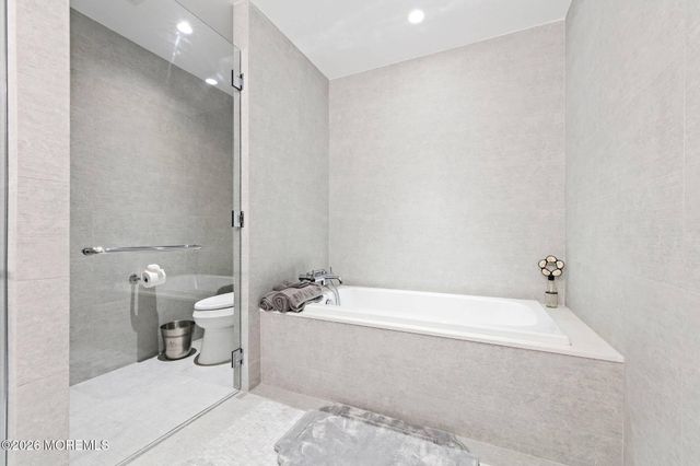 30 Melrose Terrace 408, Long Branch, NJ 07740