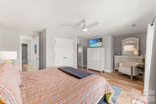 2009 Hillside Drive S, North Myrtle Beach, SC 29582
