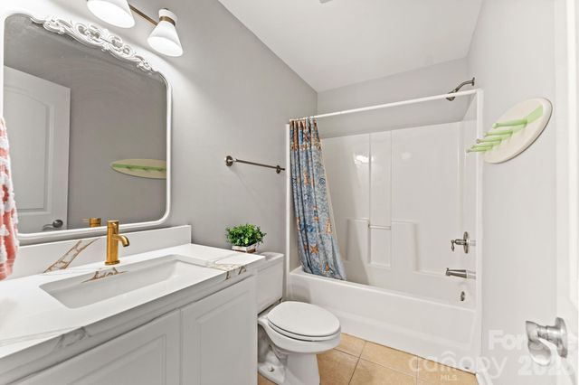 2009 Hillside Drive S, North Myrtle Beach, SC 29582
