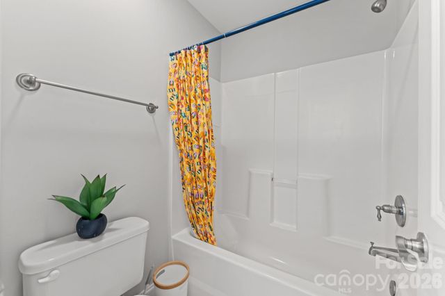 2009 Hillside Drive S, North Myrtle Beach, SC 29582