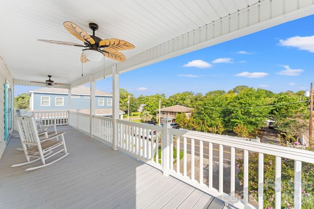 2009 Hillside Drive S, North Myrtle Beach, SC 29582