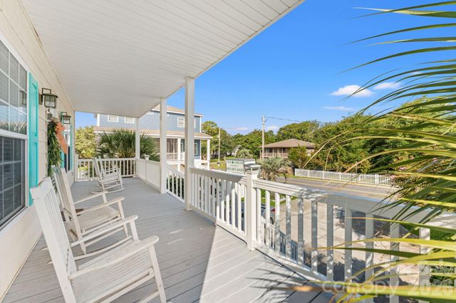 2009 Hillside Drive S, North Myrtle Beach, SC 29582