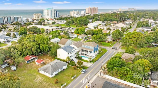 2009 Hillside Drive S, North Myrtle Beach, SC 29582