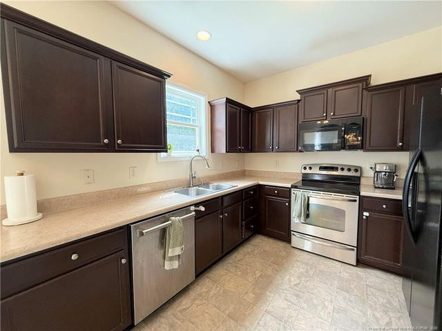 675 Omaha Drive, Broadway, NC 27505