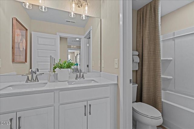 1612 Briar Brook Lane, Zebulon, NC 27597