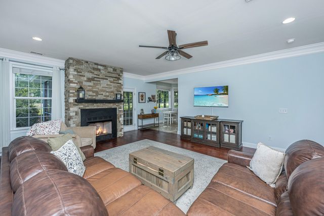 9492 Markley Boulevard, Summerville, SC 29485