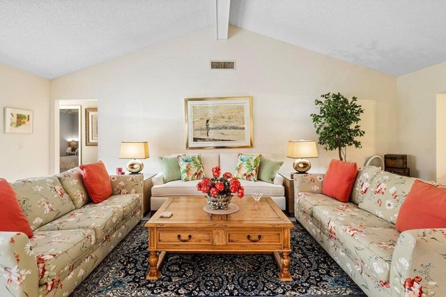 4265 Shelldrake Lane, Boynton Beach, FL 33436