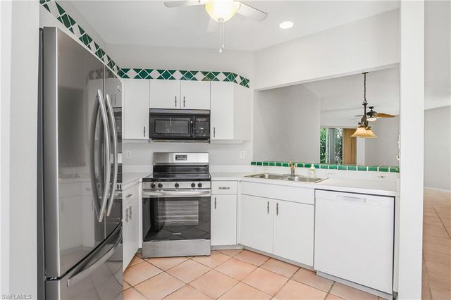 3785 Fieldstone BLVD # 203, Naples, FL 34109