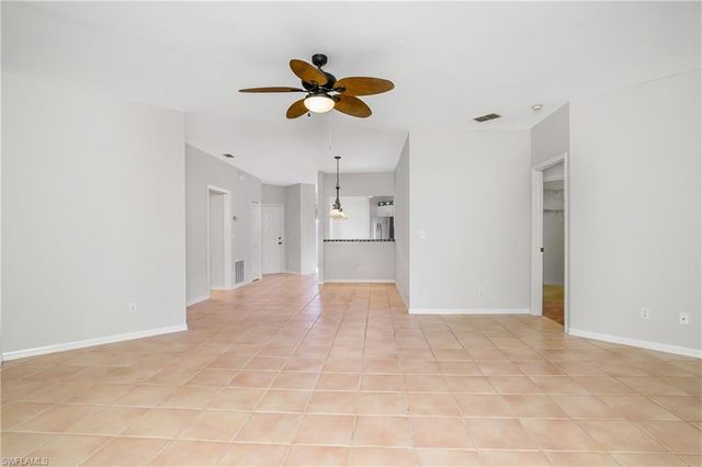 3785 Fieldstone BLVD # 203, Naples, FL 34109