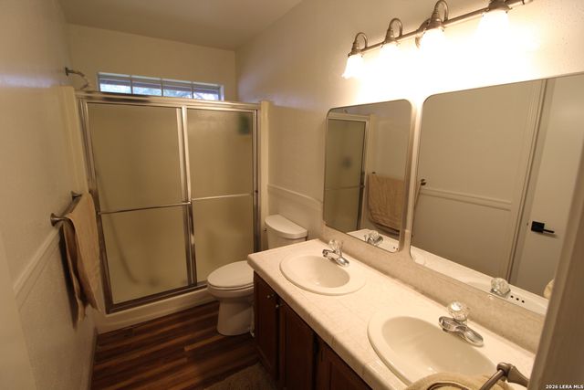 19470 Blume Dr, Lytle, TX 78052