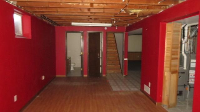 1900 Manor Drive, Burnsville, MN 55337