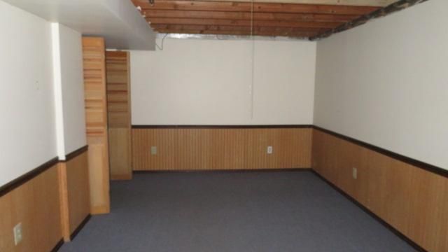 1900 Manor Drive, Burnsville, MN 55337