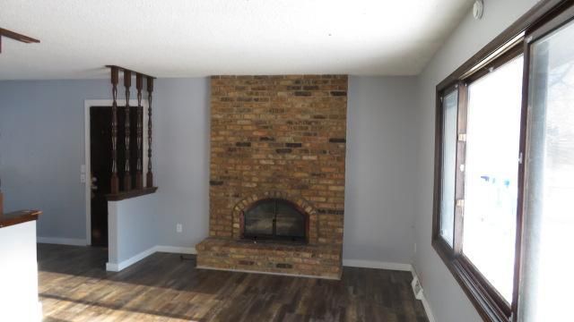 1900 Manor Drive, Burnsville, MN 55337