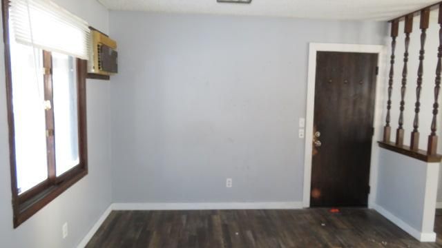 1900 Manor Drive, Burnsville, MN 55337