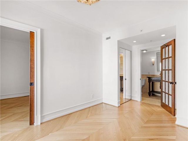 199 14th NE Street 701, Atlanta, GA 30309