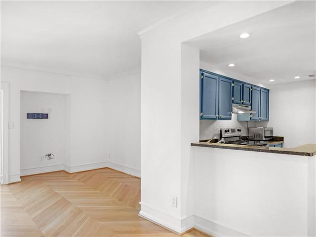 199 14th NE Street 701, Atlanta, GA 30309