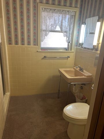 910 Varella, Mexia, TX 76667