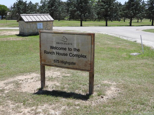 772 HAGER RDG, Bandera, TX 78003