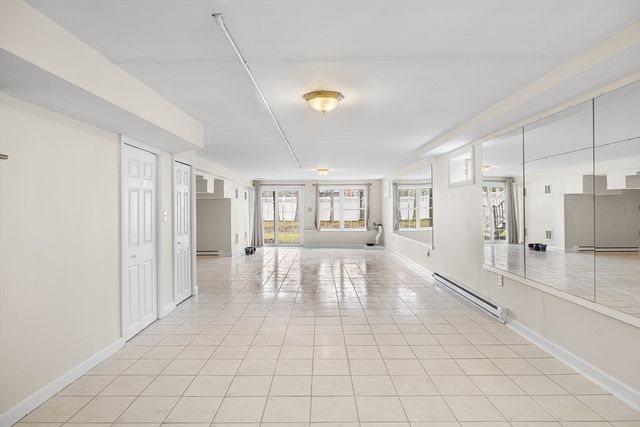 3 Georgia Dr 3, Burlington, MA 01803