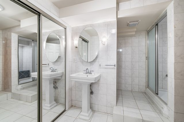 3 Georgia Dr 3, Burlington, MA 01803