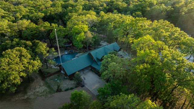 3458 Vz County Road 3415, Wills Point, TX 75169