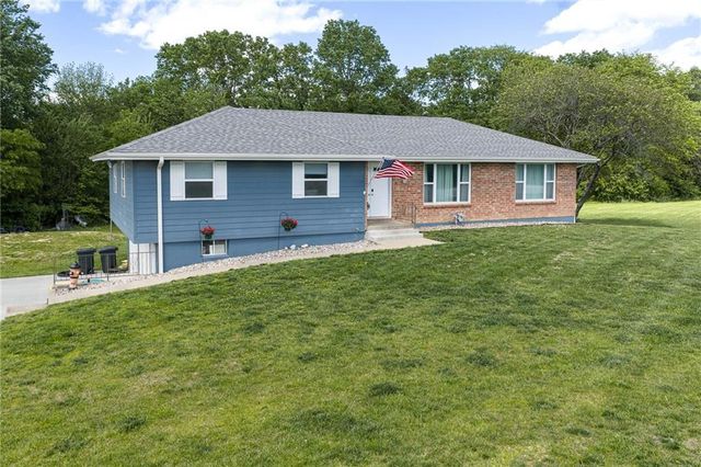 13300 Parallel Parkway, Kansas City, KS 66109