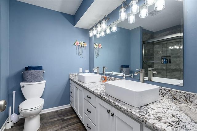 13300 Parallel Parkway, Kansas City, KS 66109