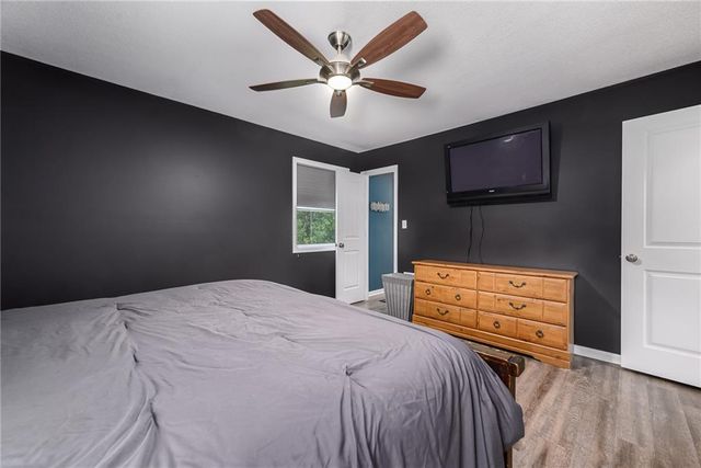 13300 Parallel Parkway, Kansas City, KS 66109