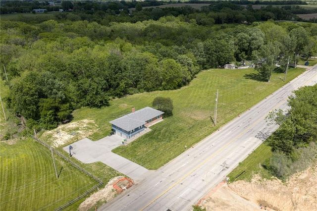 13300 Parallel Parkway, Kansas City, KS 66109
