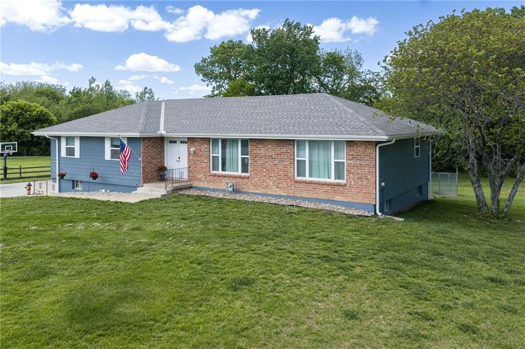 13300 Parallel Parkway, Kansas City, KS 66109