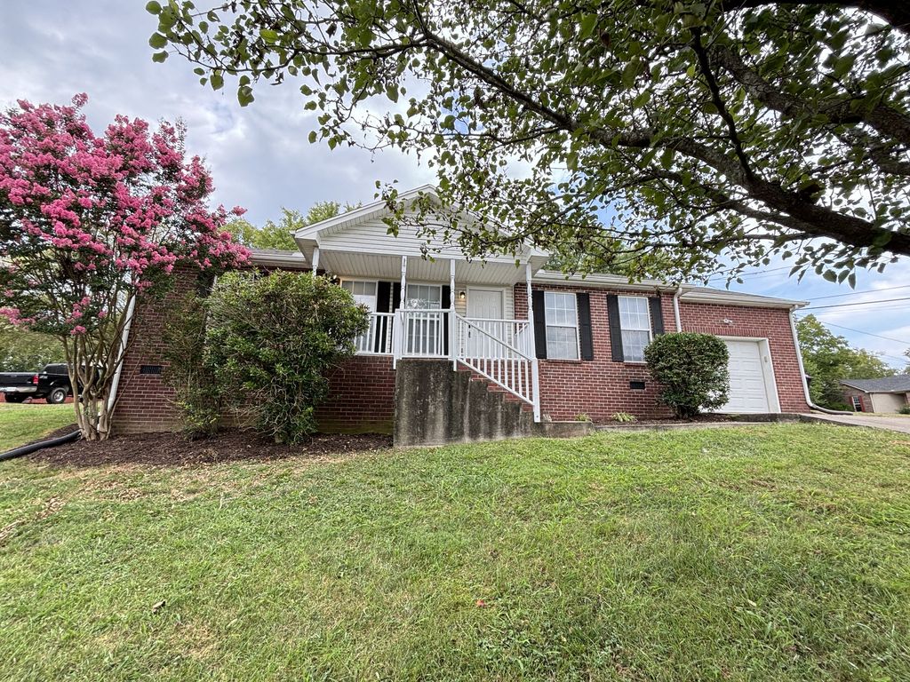 113 Longview Dr, Goodlettsville, TN 37072