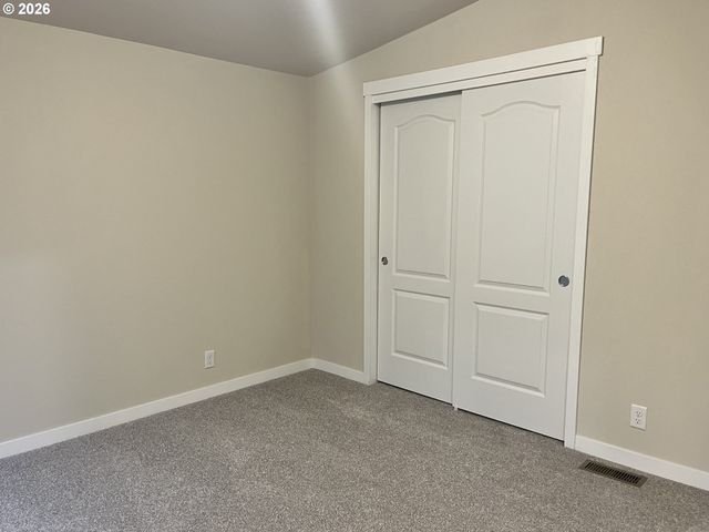 420 Pine St, Toledo, WA 98591