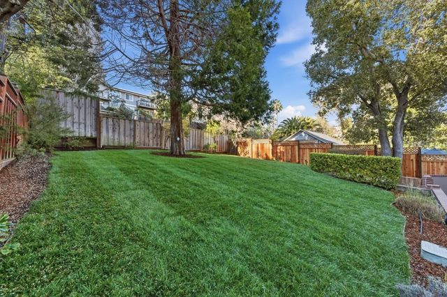 26 Beverly Drive, San Carlos, CA 94070