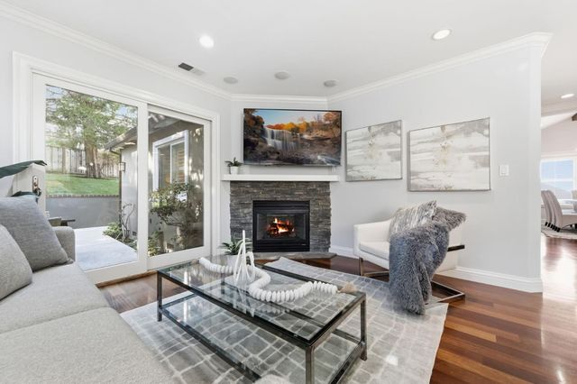 26 Beverly Drive, San Carlos, CA 94070