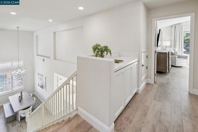 1103 Andrew Ln, Walnut Creek, CA 94597