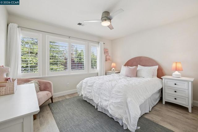 1103 Andrew Ln, Walnut Creek, CA 94597