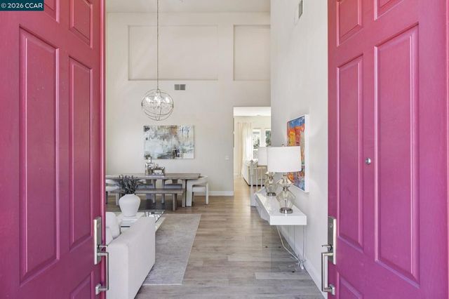 1103 Andrew Ln, Walnut Creek, CA 94597
