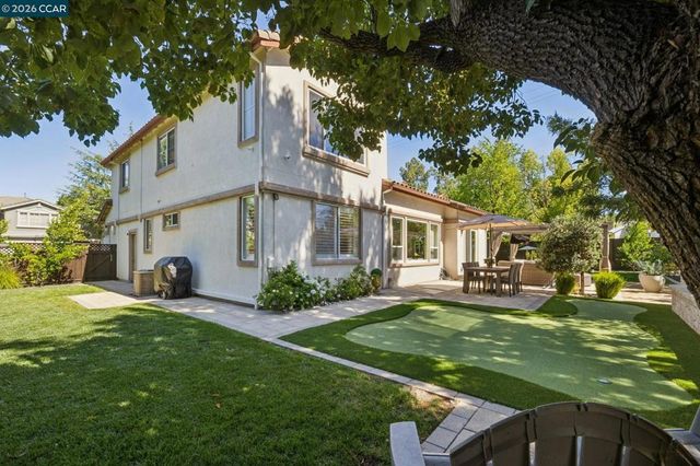 1103 Andrew Ln, Walnut Creek, CA 94597