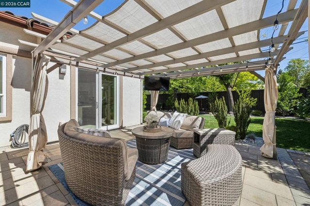 1103 Andrew Ln, Walnut Creek, CA 94597